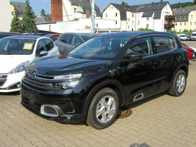 Left hand drive CITROEN C5 AIRCROSS Live PT 180 HP -EAT